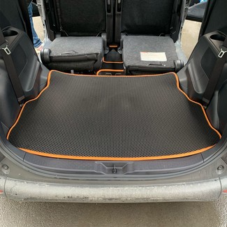 EVA коврики на Toyota Sienta II 2015 - 2022 в Новокузнецке