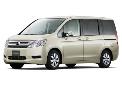 Ворсовые коврики на Honda StepWGN IV 2009 - 2015 в Новокузнецке