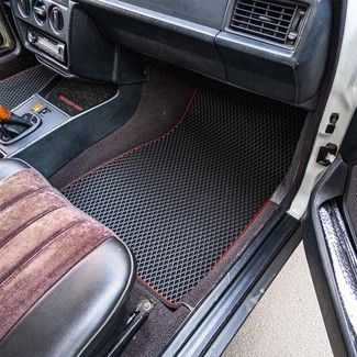 Коврики на Mercedes 190 (W201) 1982 - 1993 в Новокузнецке